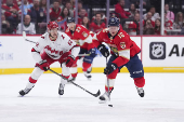 NHL: Carolina Hurricanes at Florida Panthers