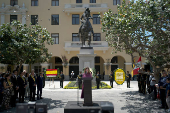 Authorities reinstall a statue of Spanish conqueror