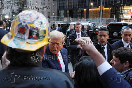 Republican presidential candidate and former U.S. President Donald Trump meets with Union workers  in New York