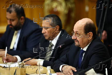 Russian Foreign Minister Lavrov meets with his Yemeni counterpart Al-Zindani in Moscow