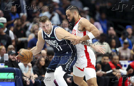 NBA: Houston Rockets at Dallas Mavericks