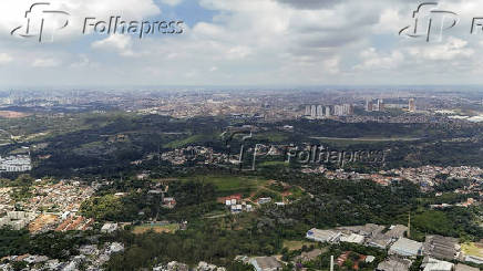 Sol com nuvens neste domingo em so paulo