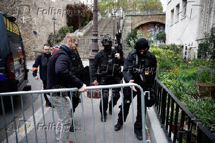 French police cordoned off Iranian consulate in Paris