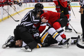 NHL: Pittsburgh Penguins at New Jersey Devils