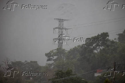 Ceu fechado e chuva em so paulo