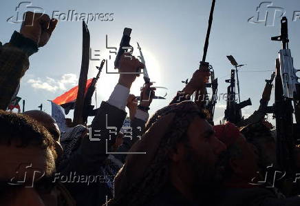 Houthi supporters rally in Sana'a in solidarity with the Palestinian people