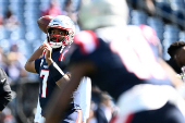 NFL: Miami Dolphins at New England Patriots