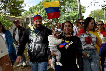 Venezuelan opposition leader Edmundo Gonzalez visits Uruguay