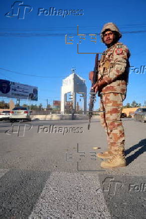 Security intensified in Karachi after Quetta railway station blast