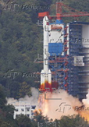 A Long March-3B carrier rocket carrying a new experimental satellite for communication technology blasts off from the Xichang Satellite Launch Center