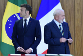 Lula Condecora Emmanuel Macron com a Medalha Cruzeiro do Sul