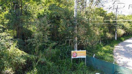 Aterro de tratamento de resduos na regio leste de SP