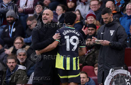 Premier League - Aston Villa v Manchester City