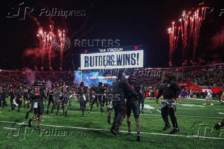 NCAA Football: Washington at Rutgers