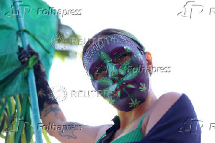 Unofficial kick off of Rio's Carnival with the weed block parade in Rio