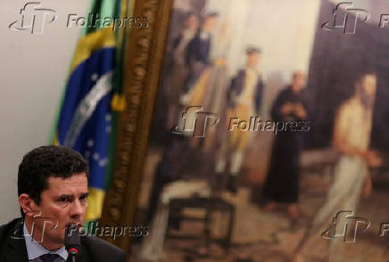 O ministro da Justia, Sergio Moro, presta depoimento  CCJ da Cmara