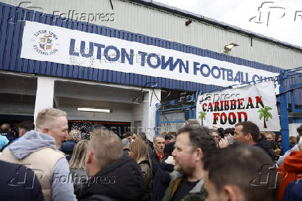 Premier League -  Luton Town v Brentford