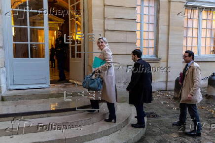 Opposition political parties representatives meet with French Prime Minister in Paris