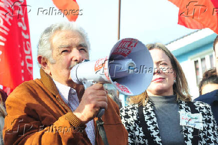 O ex-presidente do Uruguai, Jos Mujica, e a senadora Gleise Hoffmann