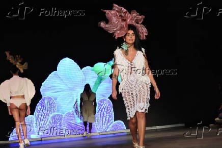 Desfile nalimo na casa de criadores 55