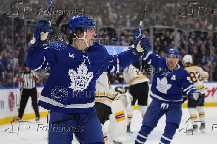 NHL: Boston Bruins at Toronto Maple Leafs