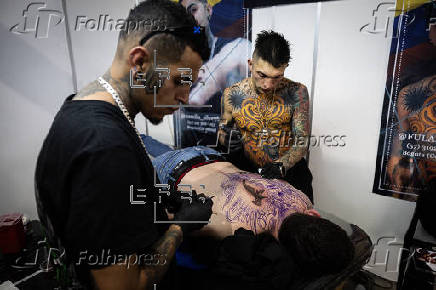 Tatuadores de todo el continente exhiben su arte en Guatemala