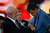 O presidente Lula e o ministro Wellington Dias no anncio do pacote