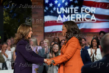 Harris campaigns in Michigan