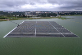 Instalada na represa Billings, a Araucria  a maior usina de energia solar flutuante
