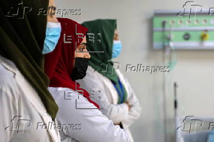 Taliban bans female medical education, Afghan female doctors and midwives face setback