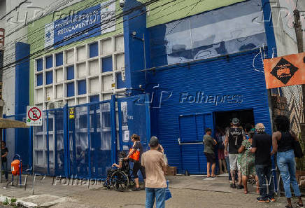 CENTRO LOGISTICO DE MEDICAMENTOS ESPECIAIS / SAUDE / FILAS