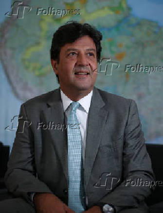 O ministro da Sade, Luiz Henrique Mandetta, durante entrevista  Folha