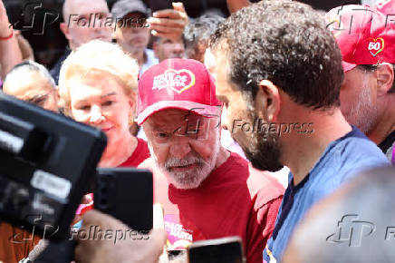 ltimo ato de campanha do candidato Guilherme Boulos (PSOL) na Avenida Paulista