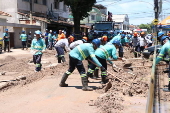 Idosa/morre/rompimento/de adutora/rio