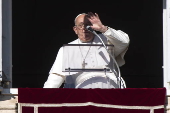 Pope Francis' Angelus prayer in Vatican