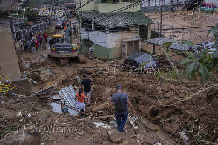 Destruio provocada pela chuva em Petrpolis (RJ)