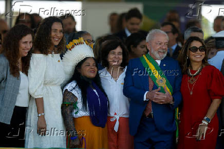 Lula, Janja e ministras acompanham o desfile da Independncia, em Braslia
