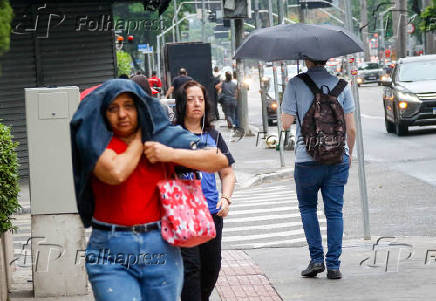 Temperatura cai em So Paulo