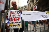 Protesto contra leilo de trecho da Nova Raposo