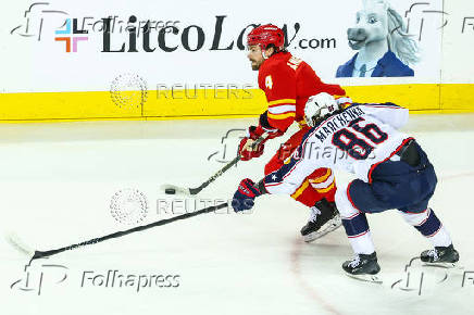 NHL: Columbus Blue Jackets at Calgary Flames