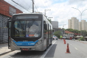 Tentativa de roubo em nibus, na Av. Nossa Senhora do Sabar, zona sul de SP