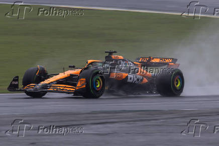 O piloto Oscar Piastri da McLaren