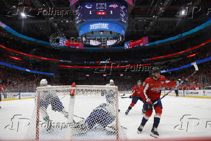 NHL: Vancouver Canucks at Washington Capitals