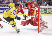IIHF World Championships - Group B - Sweden v Poland