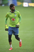 Seleo Brasileira faz treino em Braslia