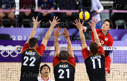 Volleyball - Men's Preliminary Round - Pool C - Japan vs Germany