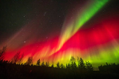 Colourful and strong northern lights light up Lapland sky