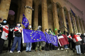 Georgian opposition supporters protest against government's EU application delay