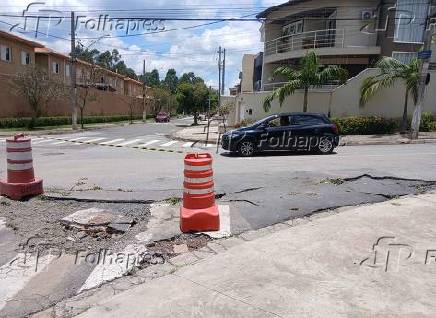 Chuva causa estragos em Cajamar (SP)