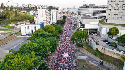 Ato em defesa da democracia em Salvador